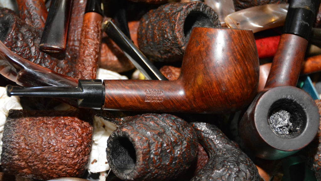 Tobacco pipes